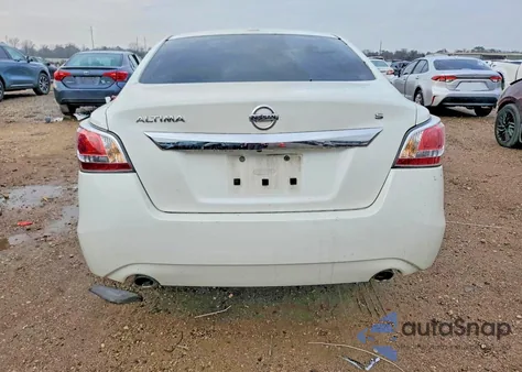 2015 Nissan Altima 2.5 from USA, damaged, VIN 1N4AL3AP9FN340130